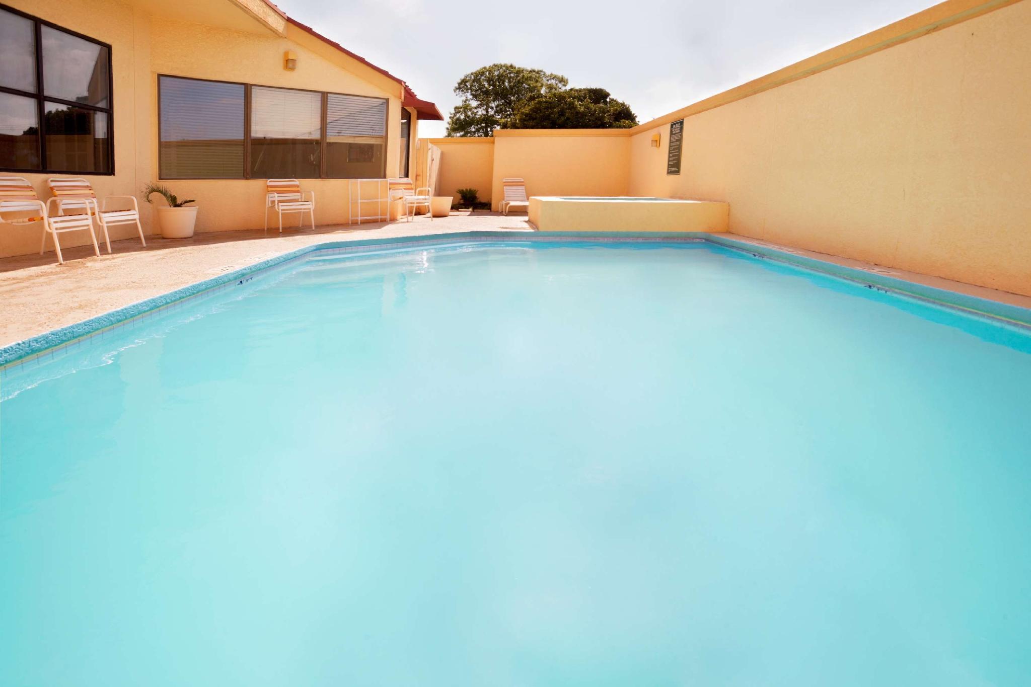 מלון La Quinta By Wyndham Round Rock North מראה חיצוני תמונה